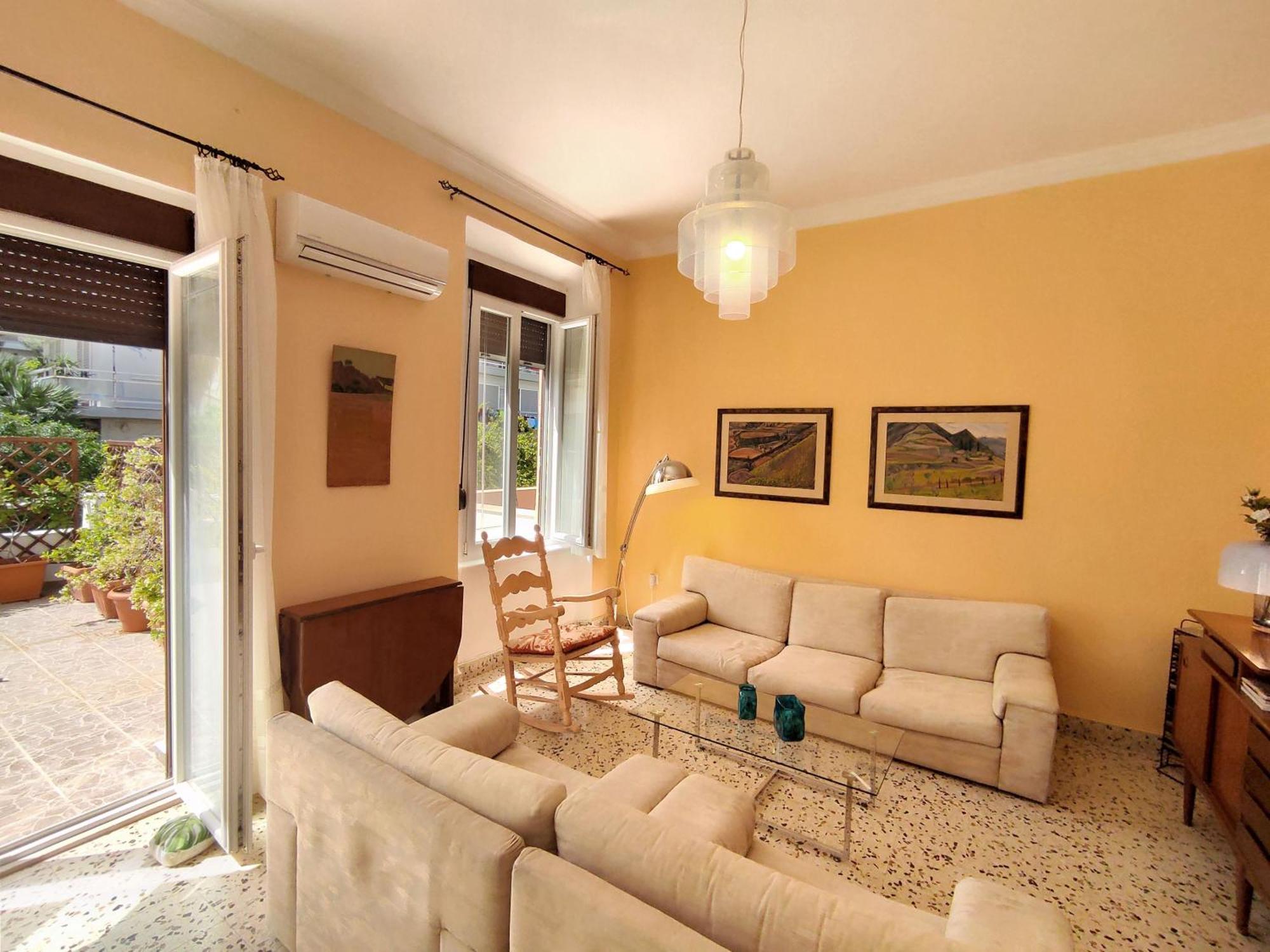 Italian Flair With A View Apartment Rhodes City Ngoại thất bức ảnh